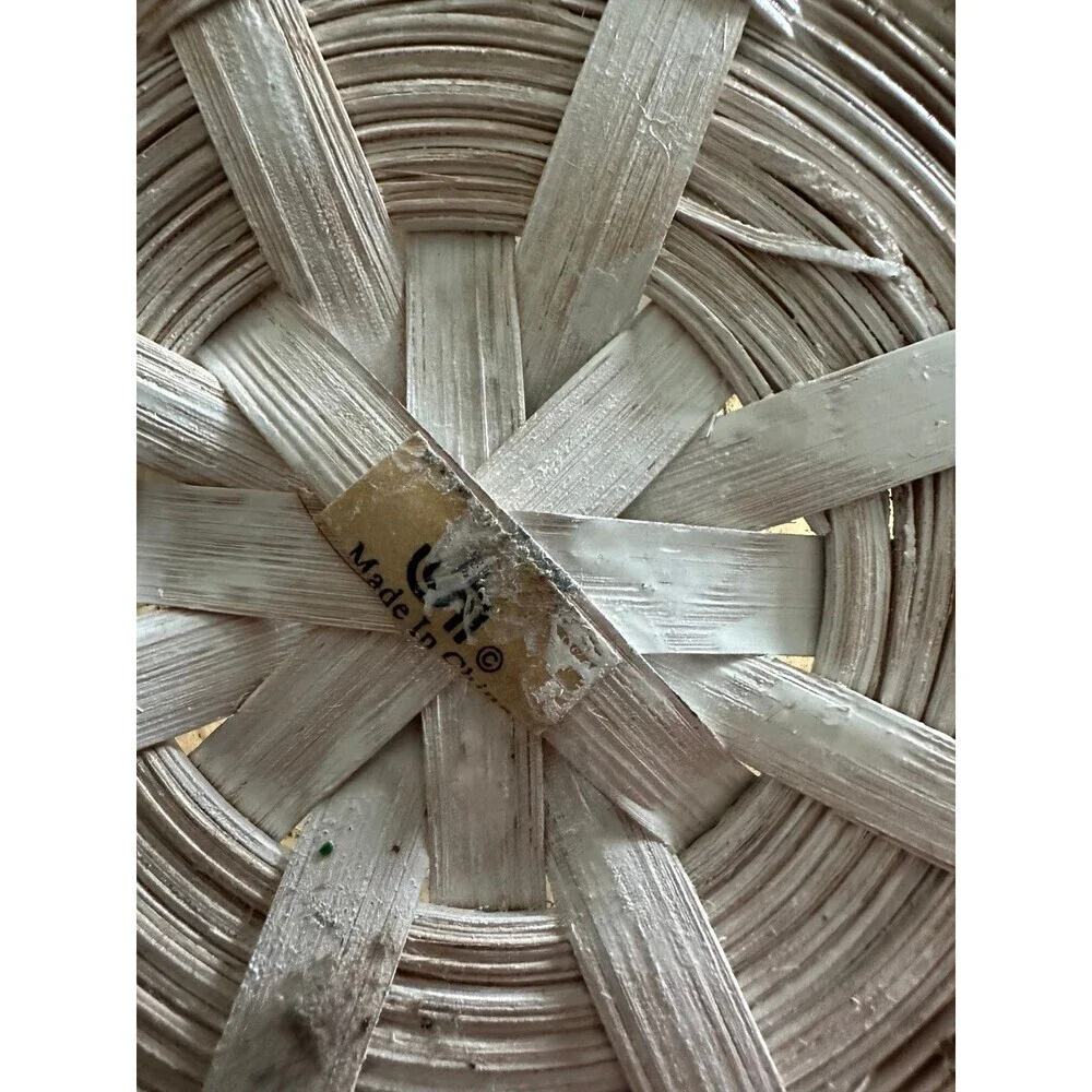 9” diameter circle wicker decorative basket